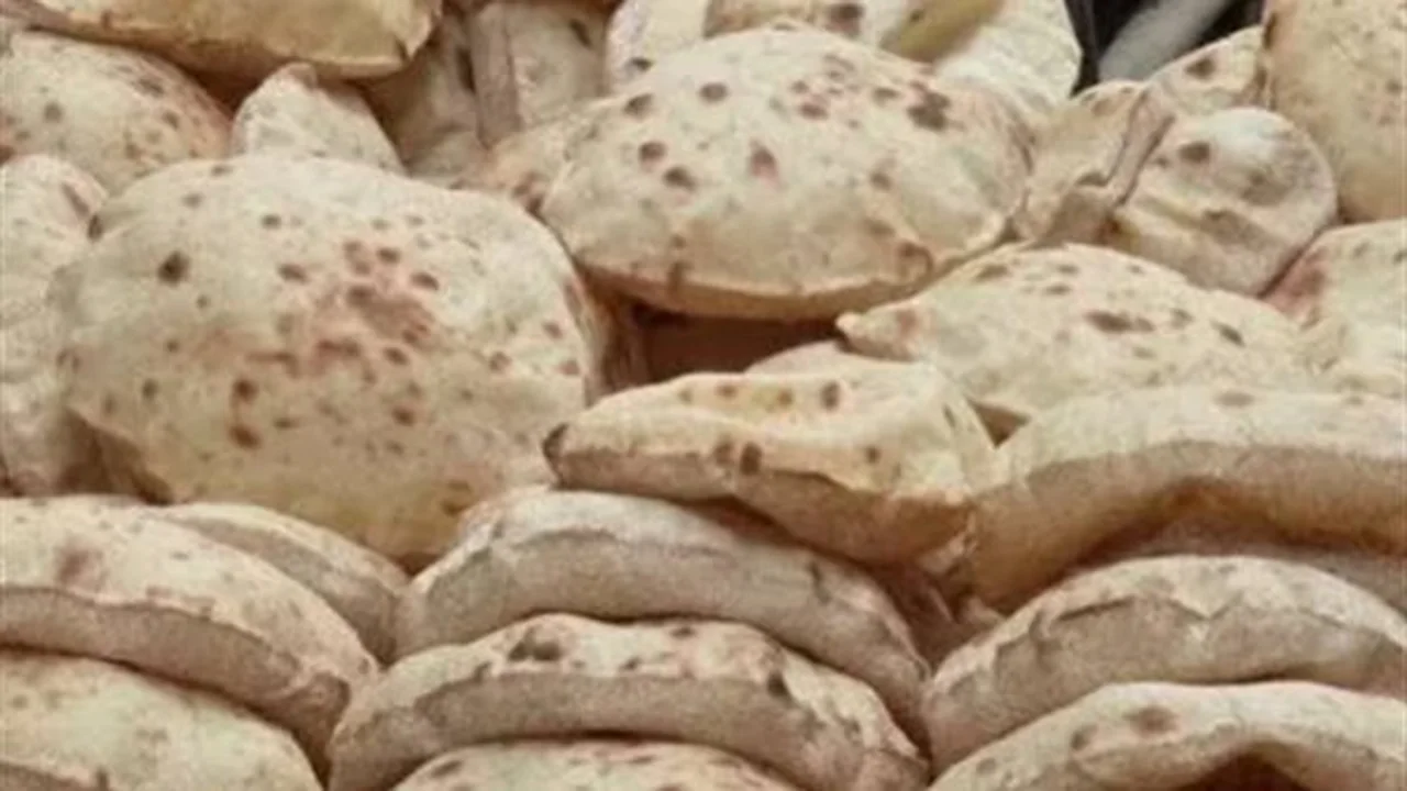 خطوات تطوير.. التموين تعلن عن دعم نقدي جديد للخبز